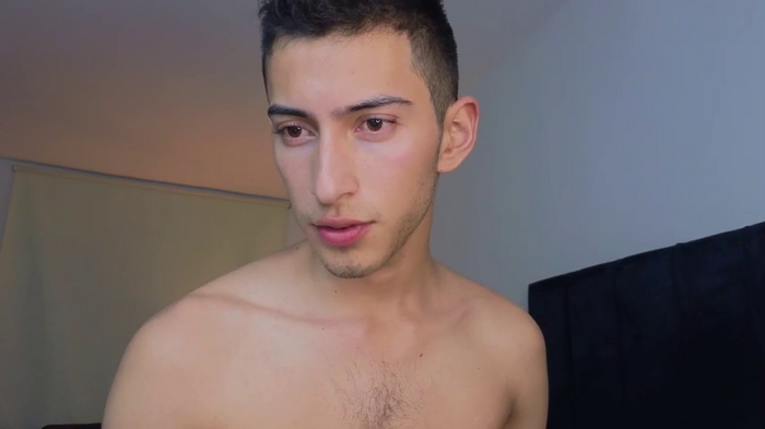 ethan_skiny_