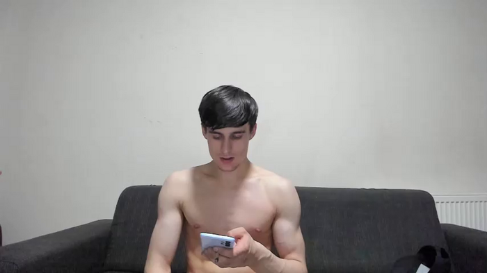 skinnyguywithbigd