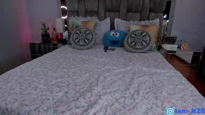 mirandacollins_