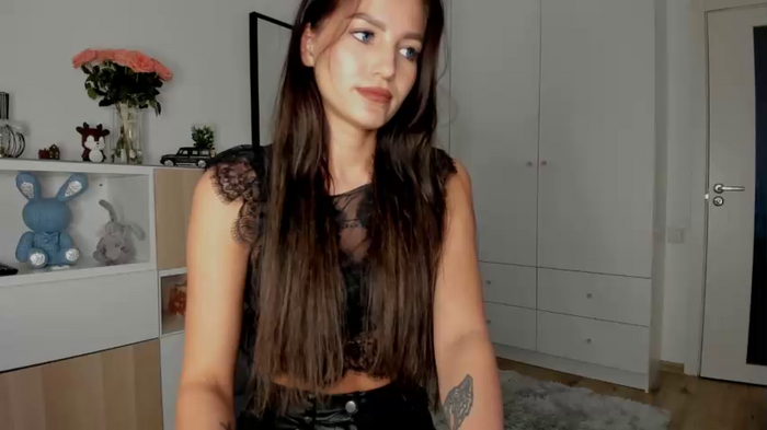 xxx_leila