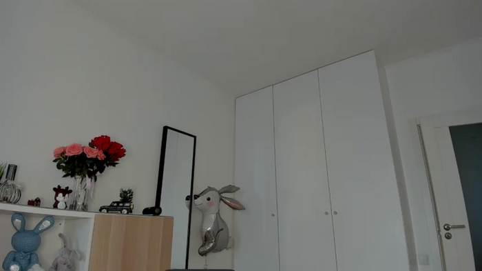 xxx_leila
