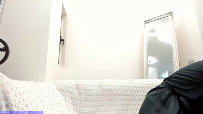 hotfallingdevil