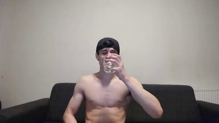 skinnyguywithbigd