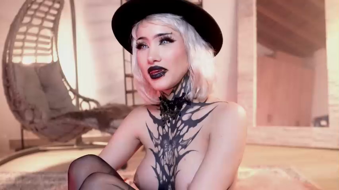 goth_dolll
