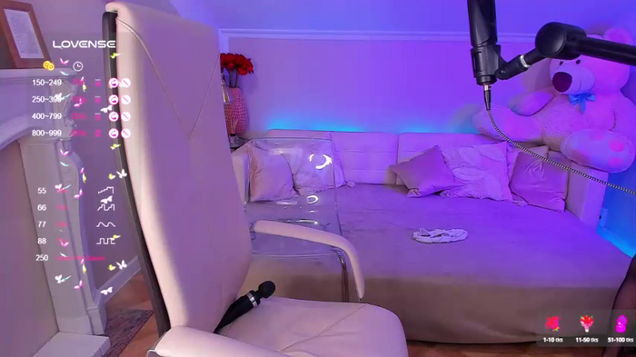 adalyn_glow