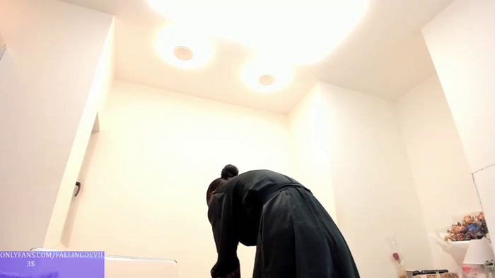 hotfallingdevil