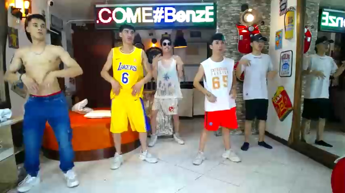 benz_boys