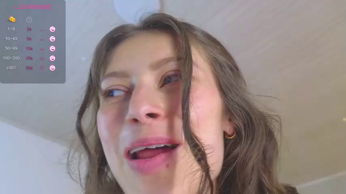 laralane_
