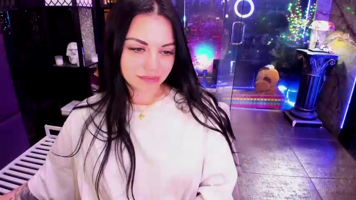 alma_pearl