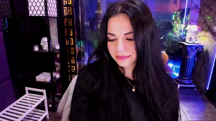 alma_pearl