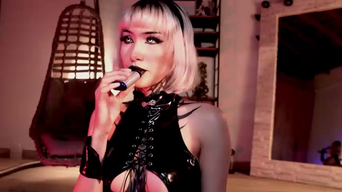 goth_dolll