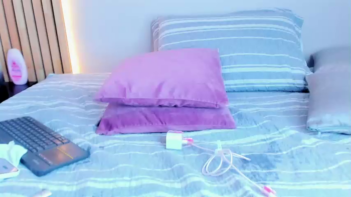 mia_reeves
