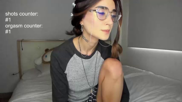 lonelly_lolly98