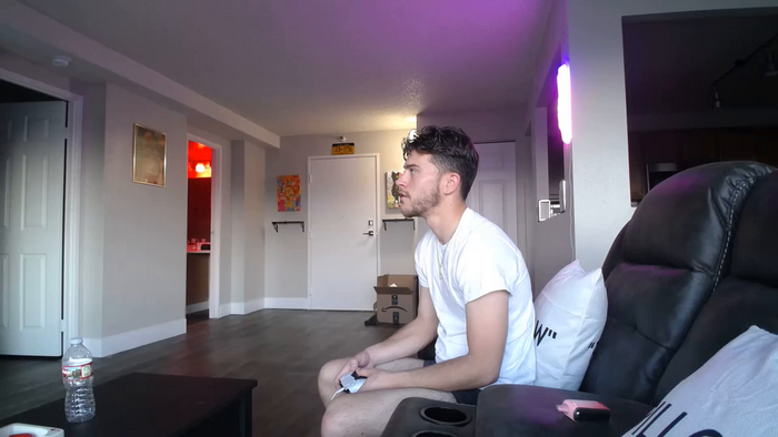 wentbrokeonstrippers