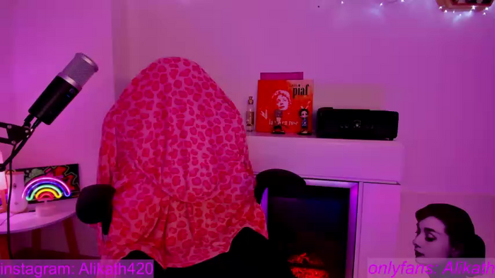 thecosmicgirl