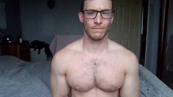 tom90ukx