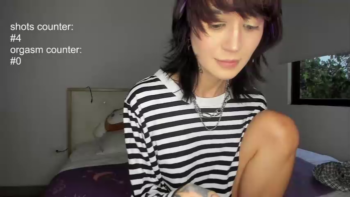 lonelly_lolly98