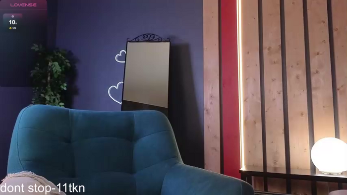 milly_shy