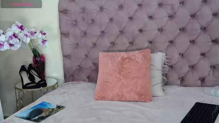 hazel_agata