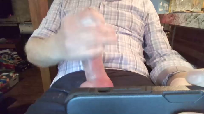 horny_hubby0077