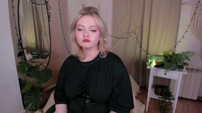 Mira_Bell