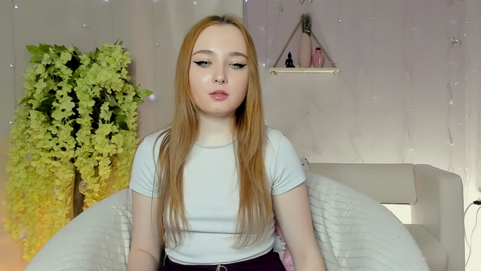 Emma_Chery
