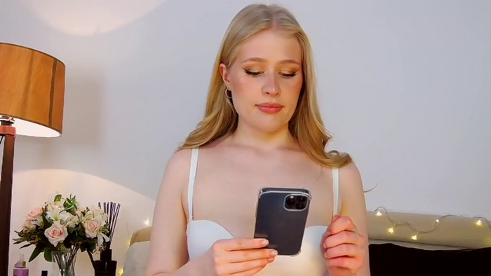 juliajae