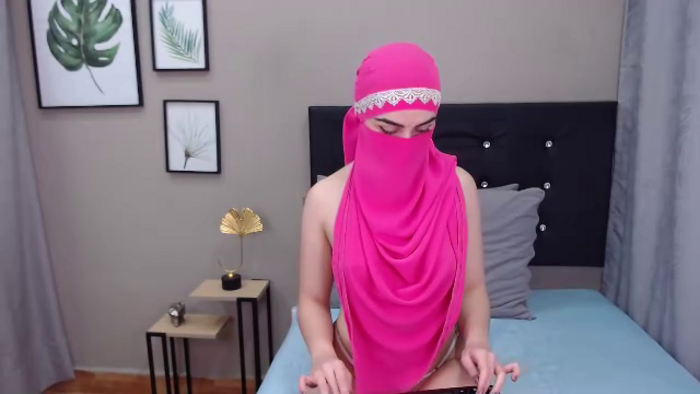 aliah-manzur