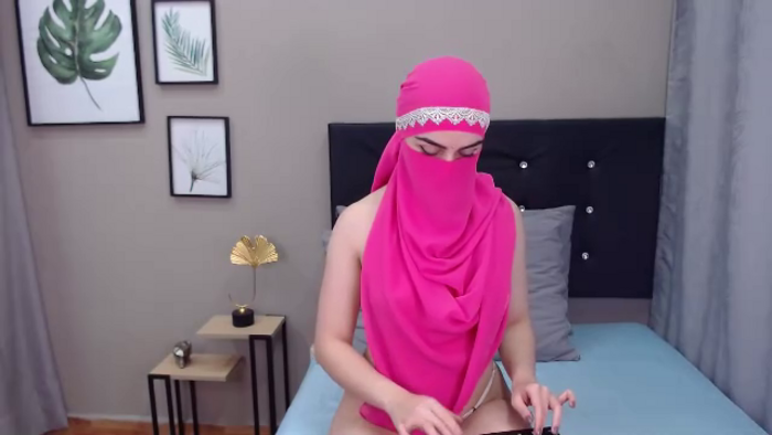 aliah-manzur