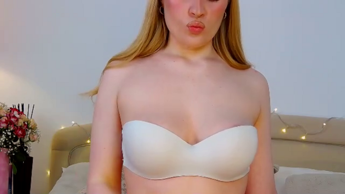 juliajae