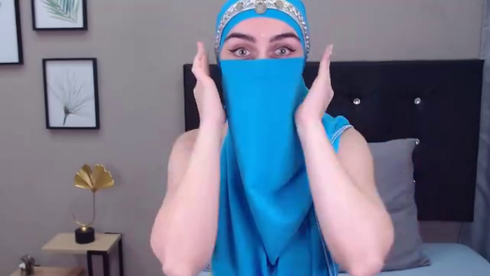 aliah-manzur
