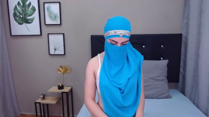 aliah-manzur