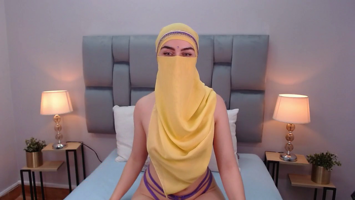 aliah-manzur