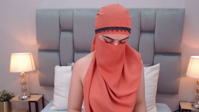 aliah-manzur
