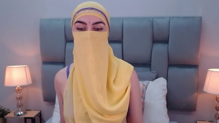aliah-manzur