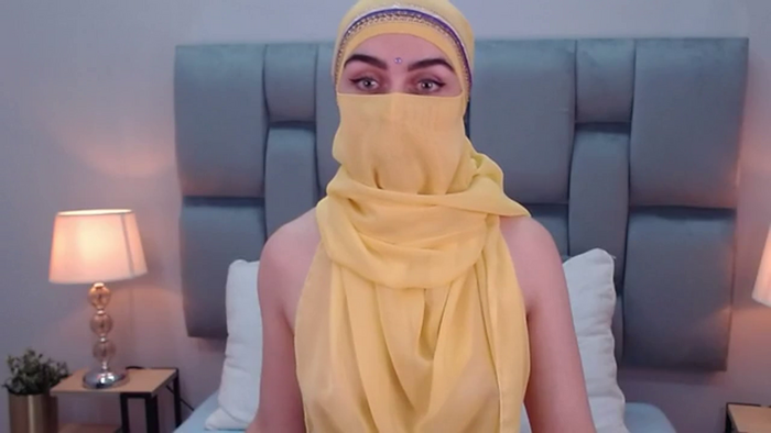 aliah-manzur