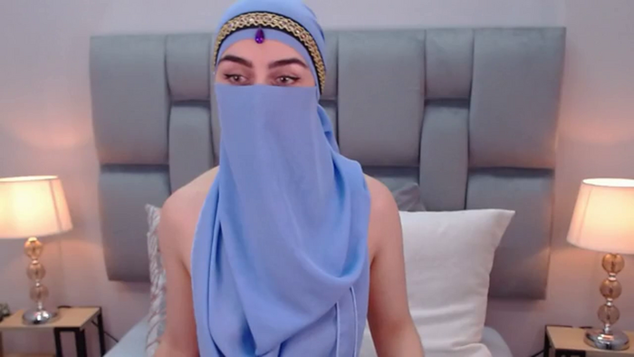 aliah-manzur