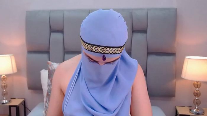 aliah-manzur