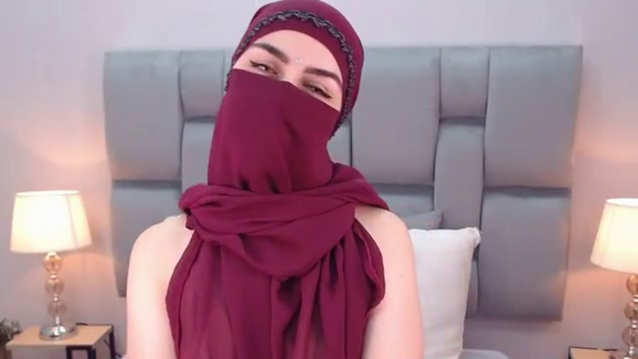 aliah-manzur