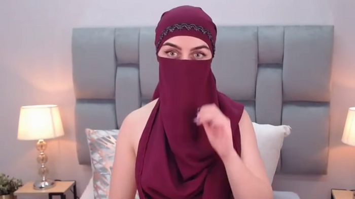 aliah-manzur