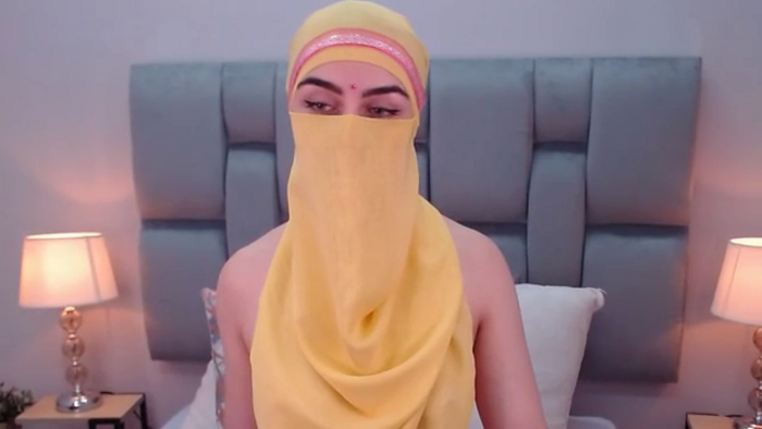 aliah-manzur