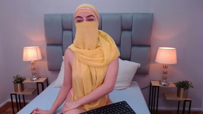 aliah-manzur