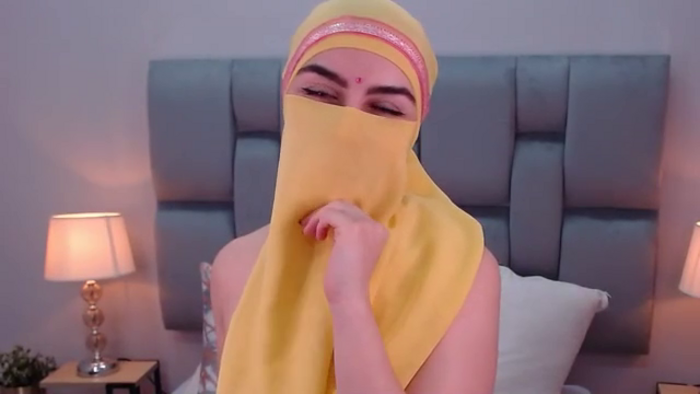 aliah-manzur