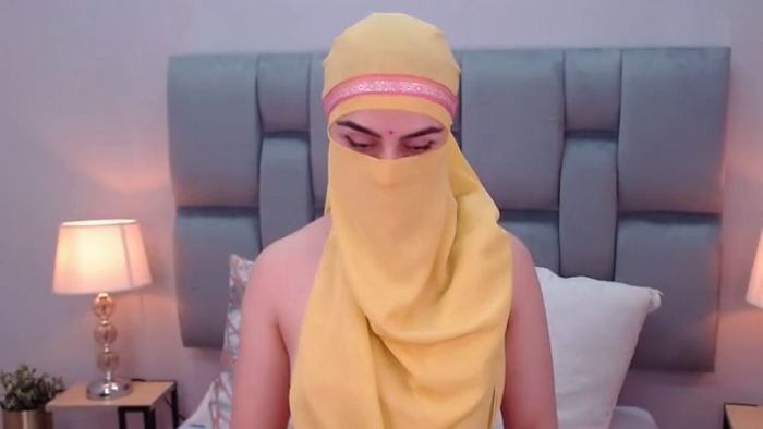 aliah-manzur
