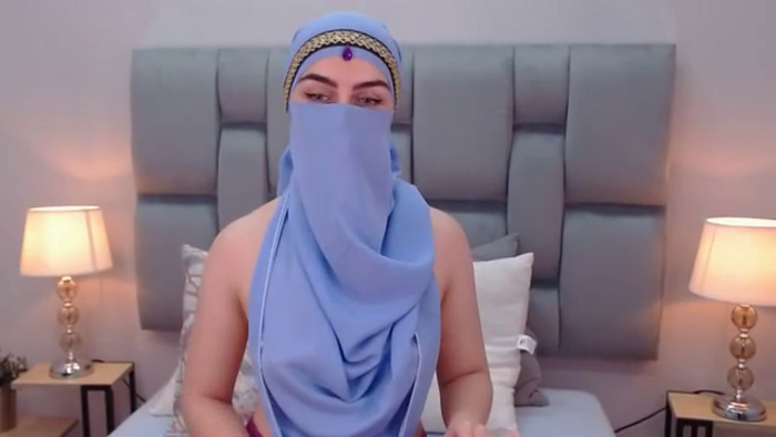 aliah-manzur
