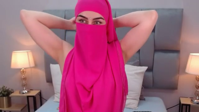 aliah-manzur
