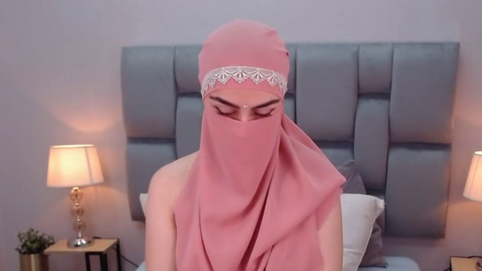 aliah-manzur
