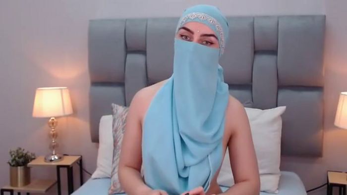 aliah-manzur