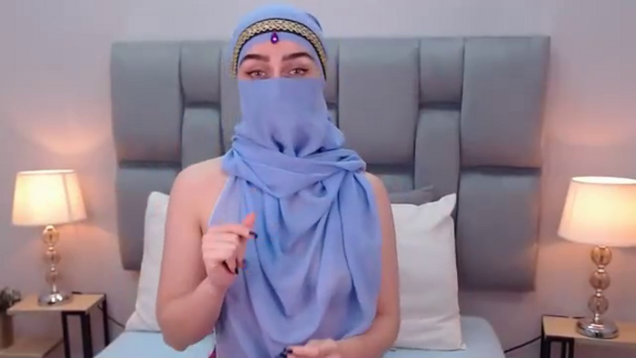aliah-manzur