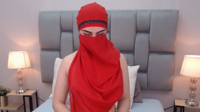 aliah-manzur
